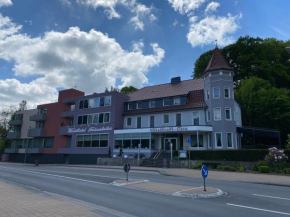 Гостиница Waldhotel Felsenkeller  Бад-Ибург